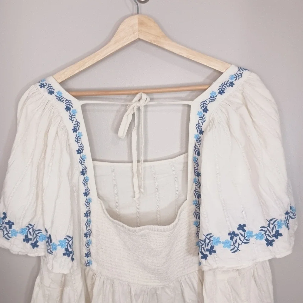 Old Navy Embroidered Peasant Blouse 3X Blue White Square Neck Plus Size Boho